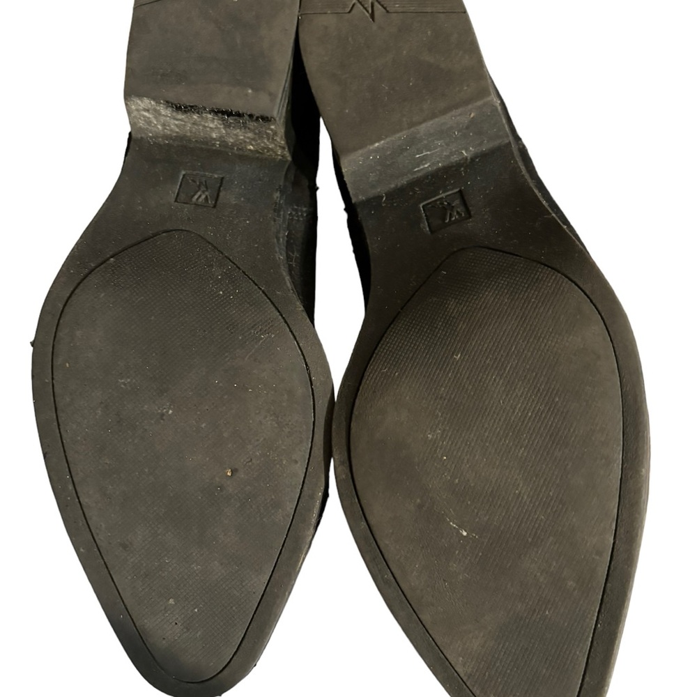 White Mountain Suede Boots View 4